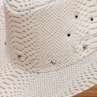 Chapéu Country em Couro Legítimo Branco Texturizado Estilo Exotic