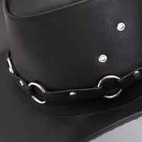Chapéu Rock em Couro Latego Preto com Argolas L Jacó